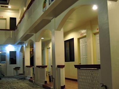 פוארטו גאלרה Blue Water Lodge מראה חיצוני תמונה