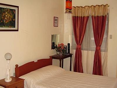פוארטו גאלרה Blue Water Lodge מראה חיצוני תמונה